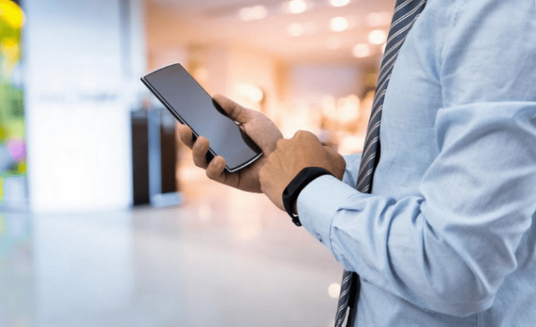 Hledáte nástroj pro sledování telefonních čísel? Zde jsou 3 funkční řešení